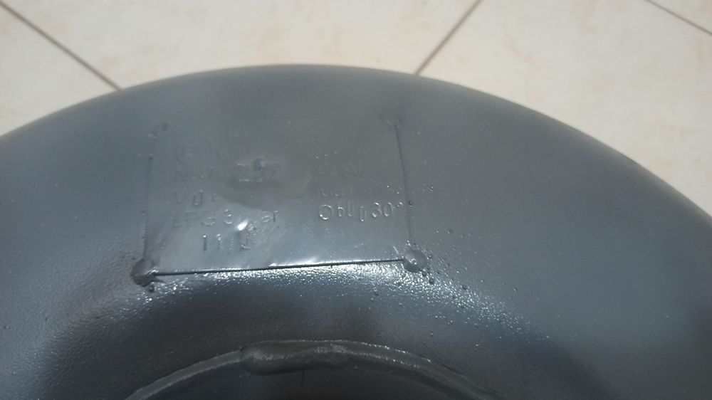 Тороидална бутилка