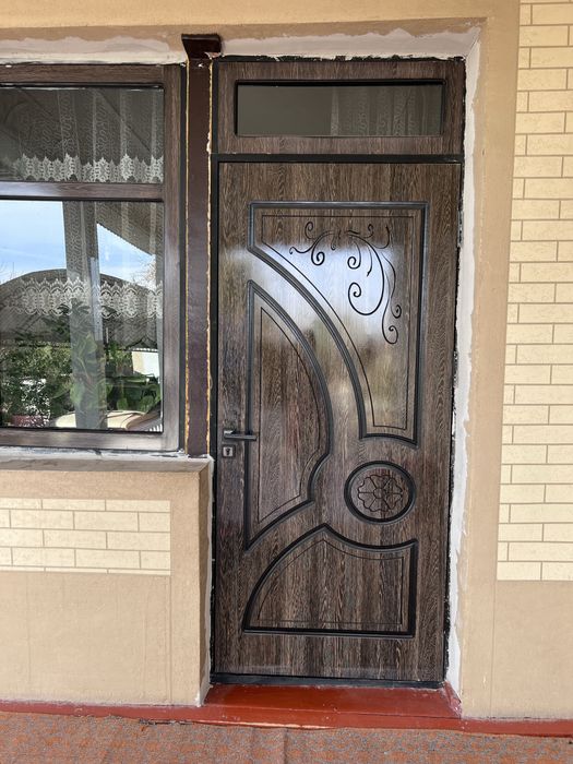 Б/у эшик 09х2м мдф