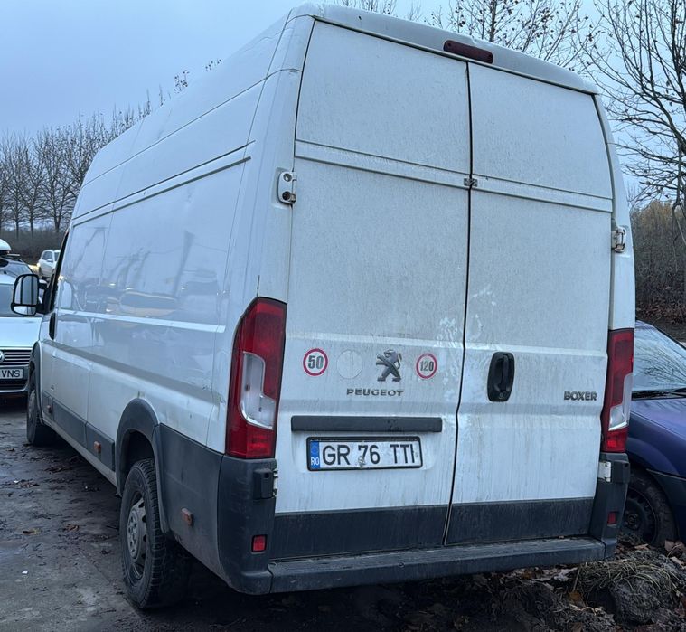 Vand Peugeot boxer avariat