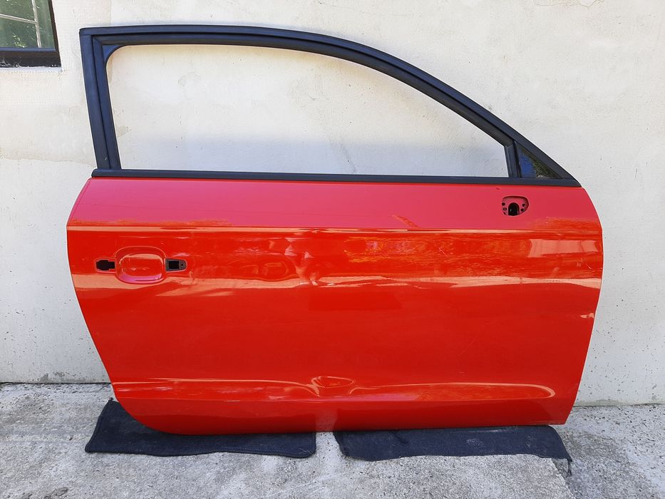 Portiera (usa) fata dreapta Audi A1 2010-2014, model 2 usi