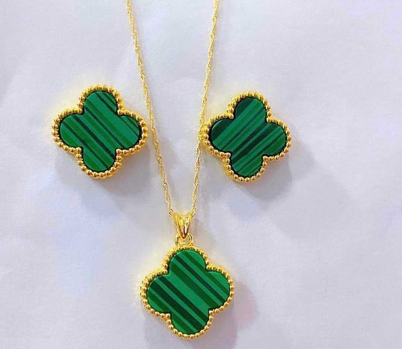 Луксозен комплект колие и обеци детелина Van Cleef медицинска стомана