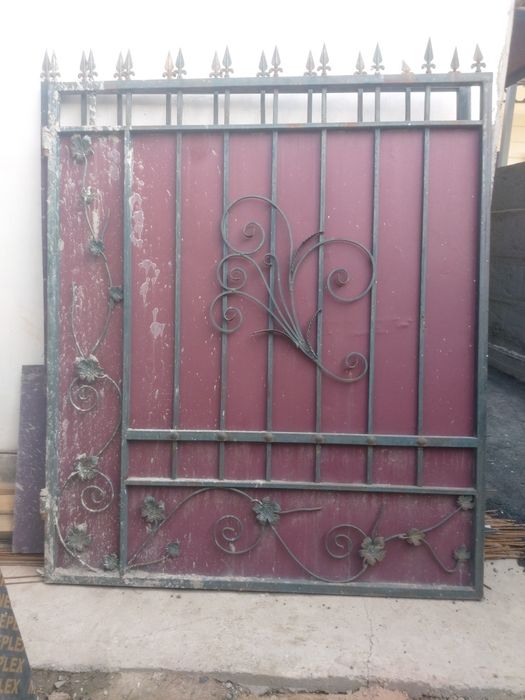 Срочно!! продаётся забор и клитка