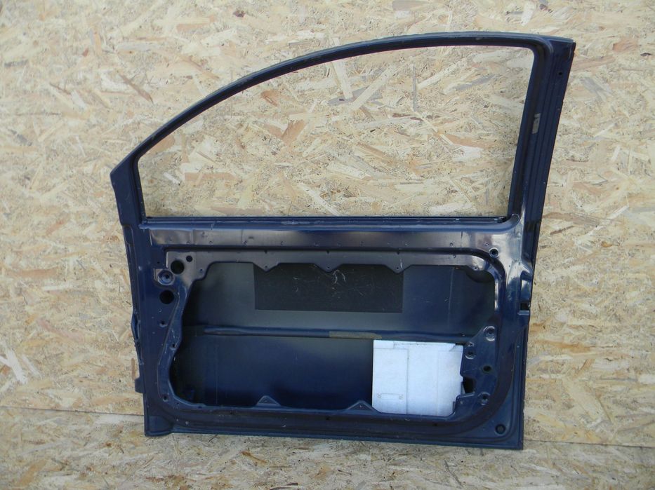 Usa dreapta / dreapta fata VW Beetle, 1998, 1999, 2000.