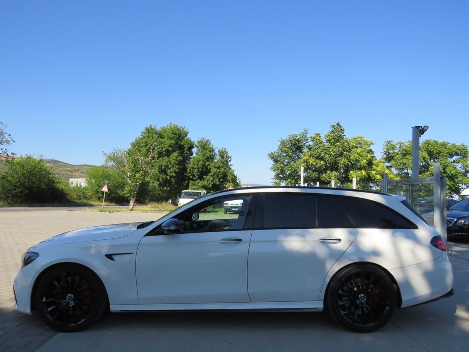 Mercedes-Benz E63 S-Performance 4-Matic+