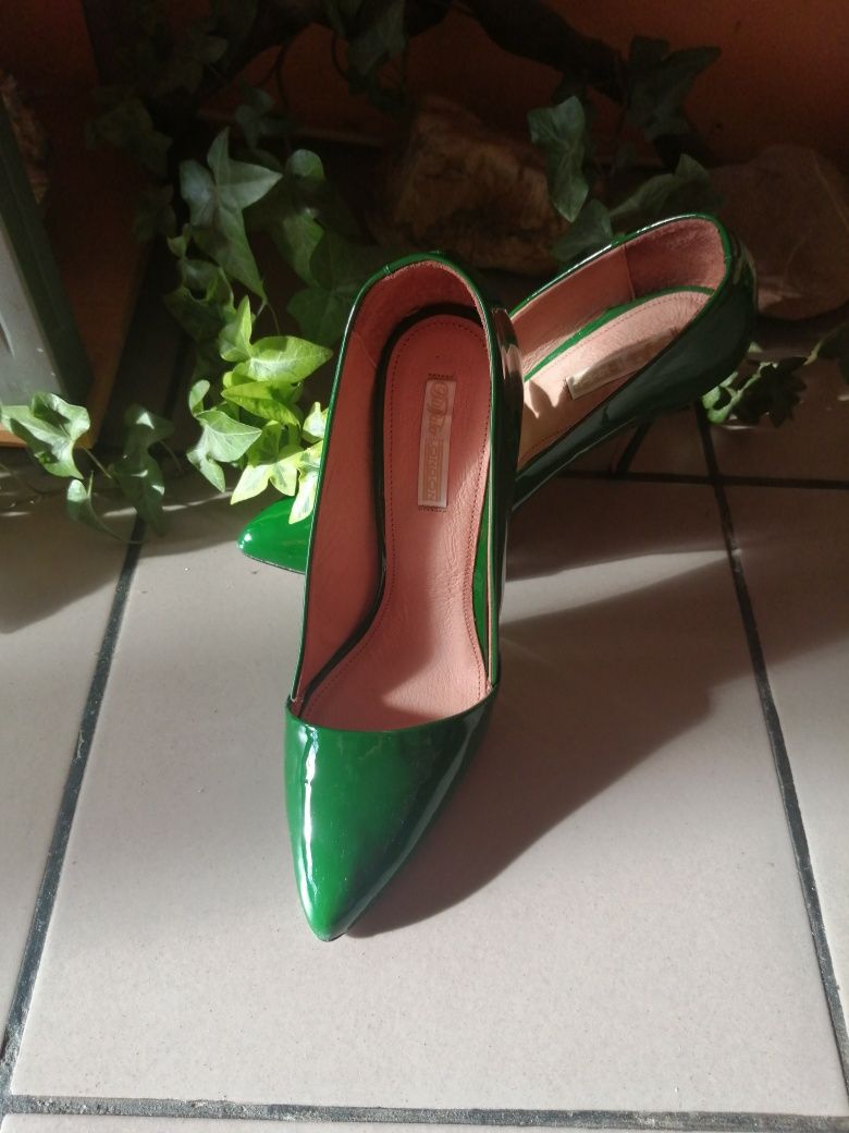 Дамски зелени високи обувки