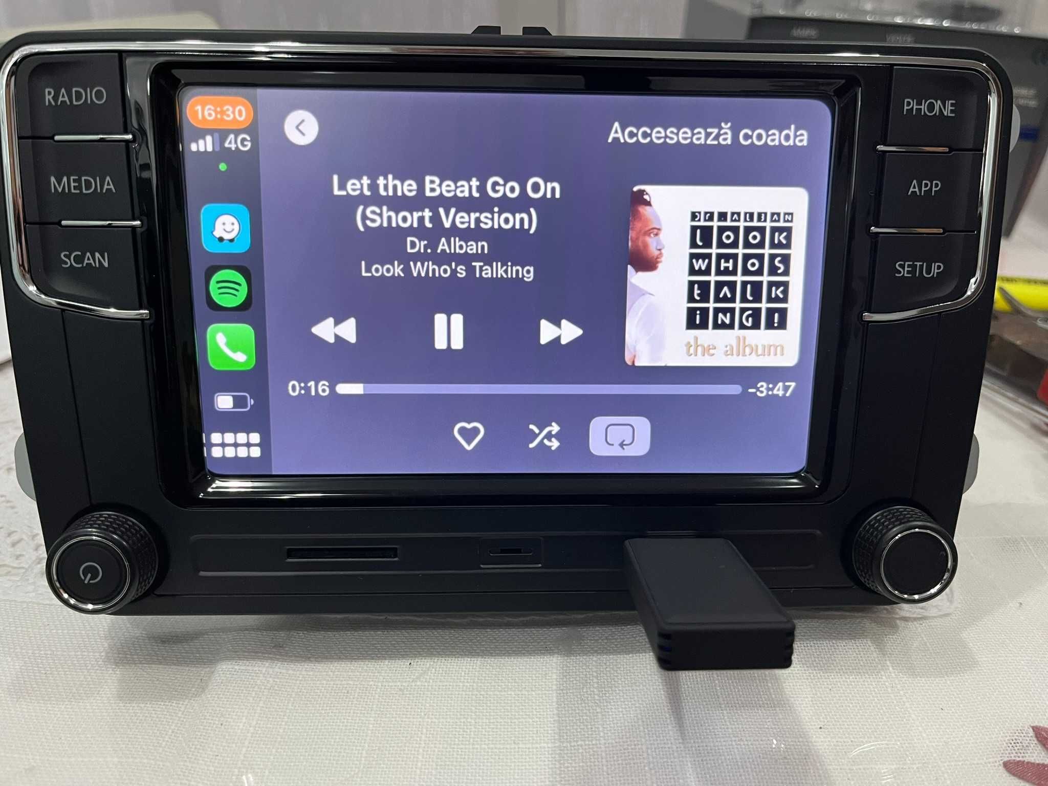 Adaptor Wireless CarPlay si Wireless Android auto Mib2 etc