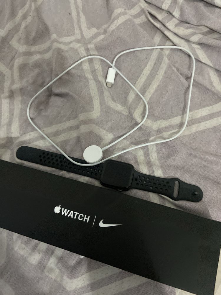 Apple Watch Nike 44m ёмкость 100%