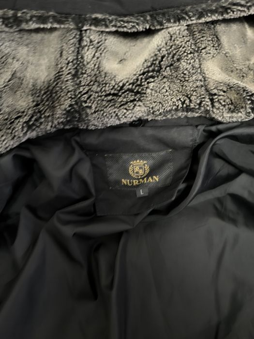 Продам зимние детские куртки