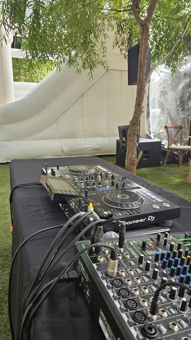 Inchiriere boxe audio, lumini pentru evenimente, nunti, banchete, DJ