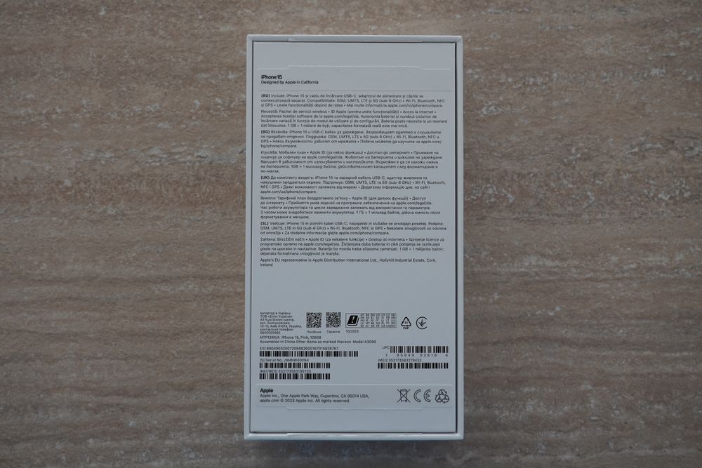 iPhone 15 rose 128gb impecabil