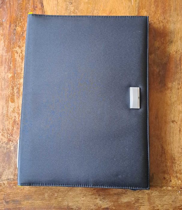 папка луксозна за документи черен с жълто Марксман Marksman Размер А