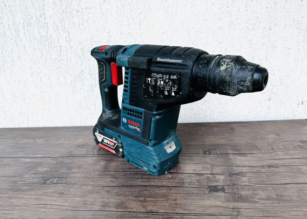 Rotopercutor Bosch GBH 18V-26, SDS Plus, acumulator 6 Ah
