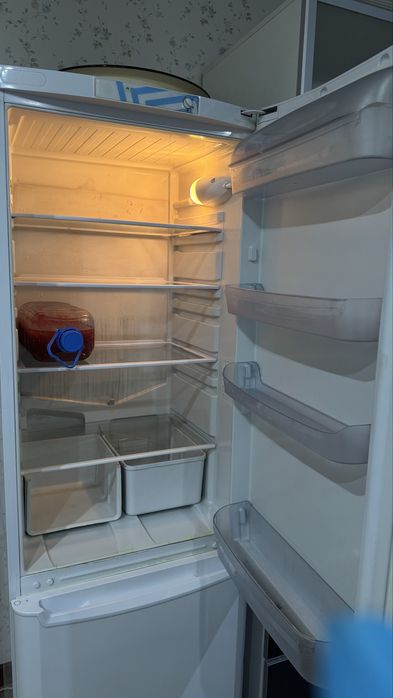 Холодильник в отличном состоянии