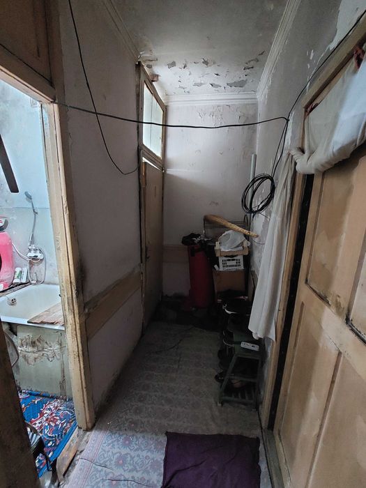 Uy sotiladi 1 xonali