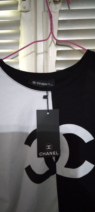 Tricou nou cu eticheta