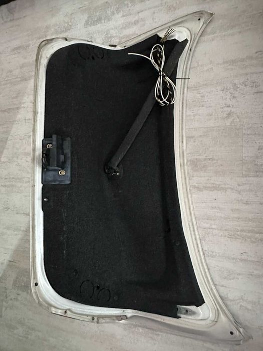 Заден капак и стопове мерцедес clk