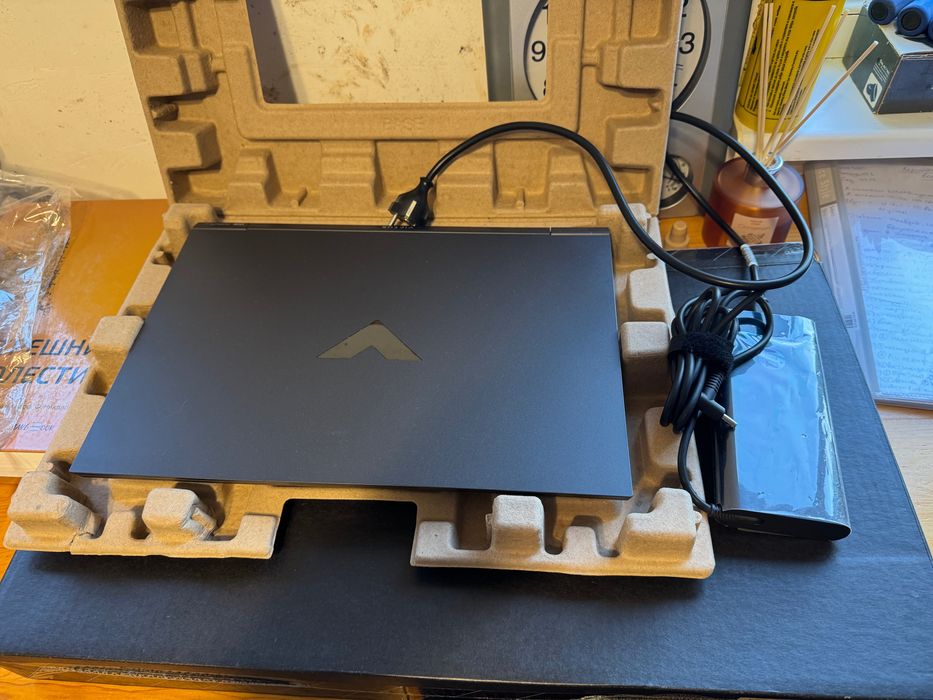 Продавам лаптоп HP Victus 16-е0006nu