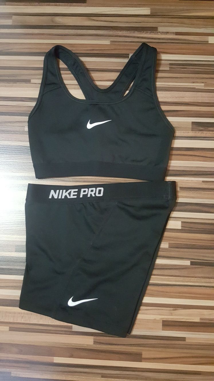 (XS) NIKE,NIKE PRO оригинални сет с клин