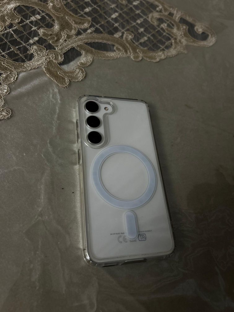 Продам самсунг S23