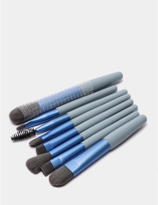 Кисти для макияжа (8 штук)