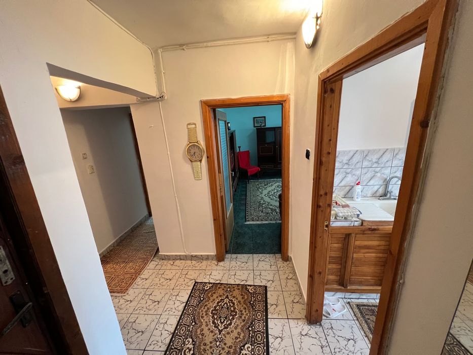 Apartament Spatios, Decomandat 58mp utili, aproape de Mall, Catedrala