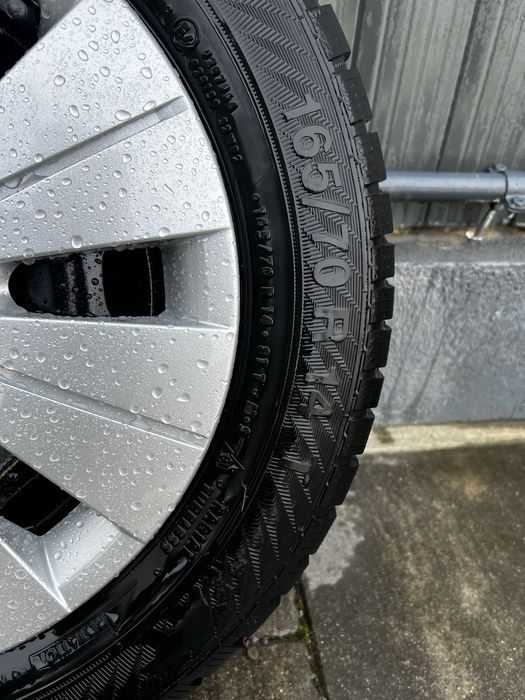 Jante cu cauciucuri si capace Skoda