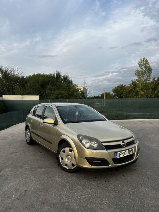 Opel Astra H 2004