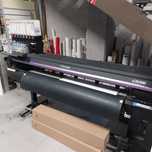 Imprimanta Mimaki CJV300-160 și laminator