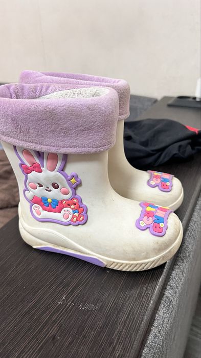 Продам одежду на девочку