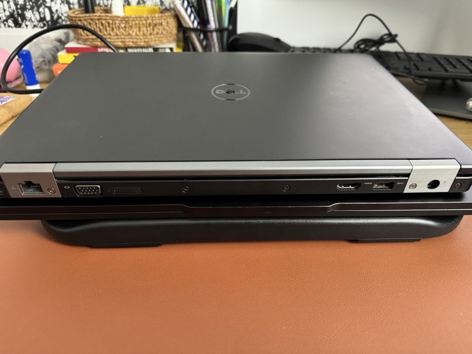 Laptop Dell Latitude E5470