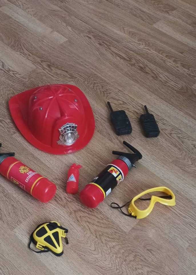 Set de pompier   statie de politie