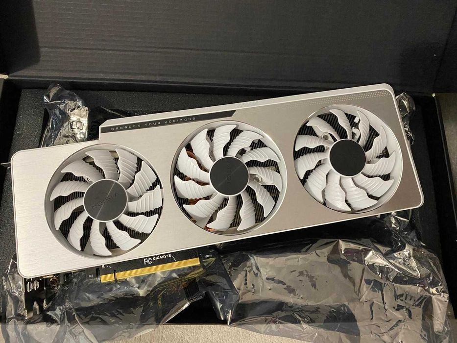 Placa video Gigabyte RTX 3090 Vision OC 24Gb editare video