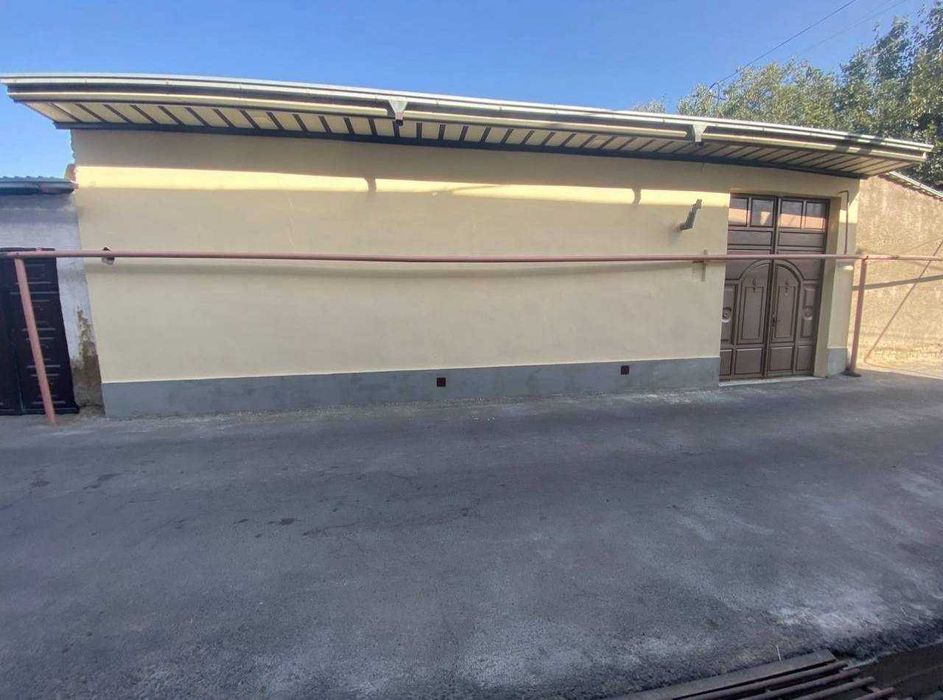 Самарканд шахрида 6 хона 4 сотокдан иборат булган ховли сотилмокда