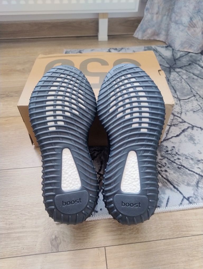 Adidas Yeezy boost 350