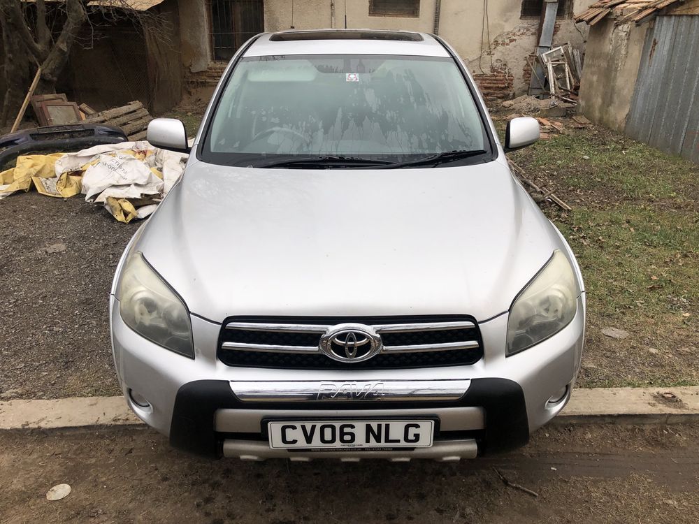 НА ЧАСТИ Toyota  Rav4 2.2 D-Cat 177к.с Ел Кожа Навигация