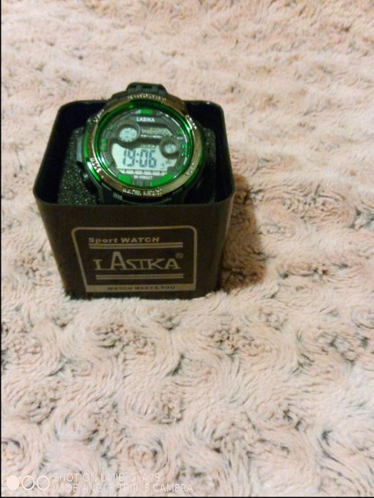 Ръчен часовник Lasika