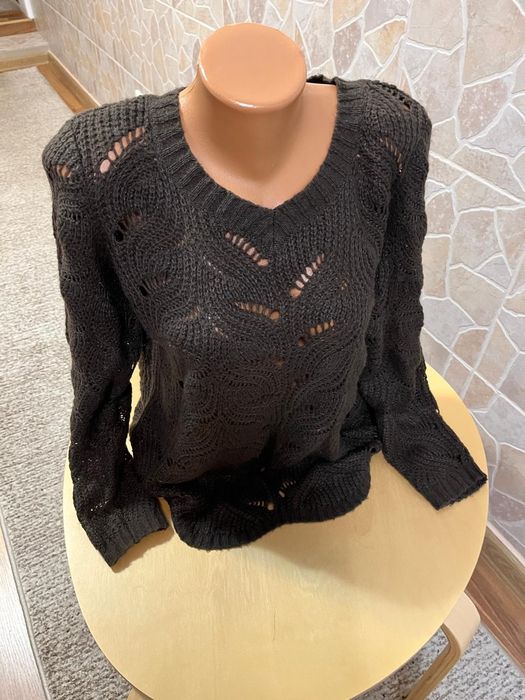 Pulover dama Intourn cu un fir discret în culoarea care se vede