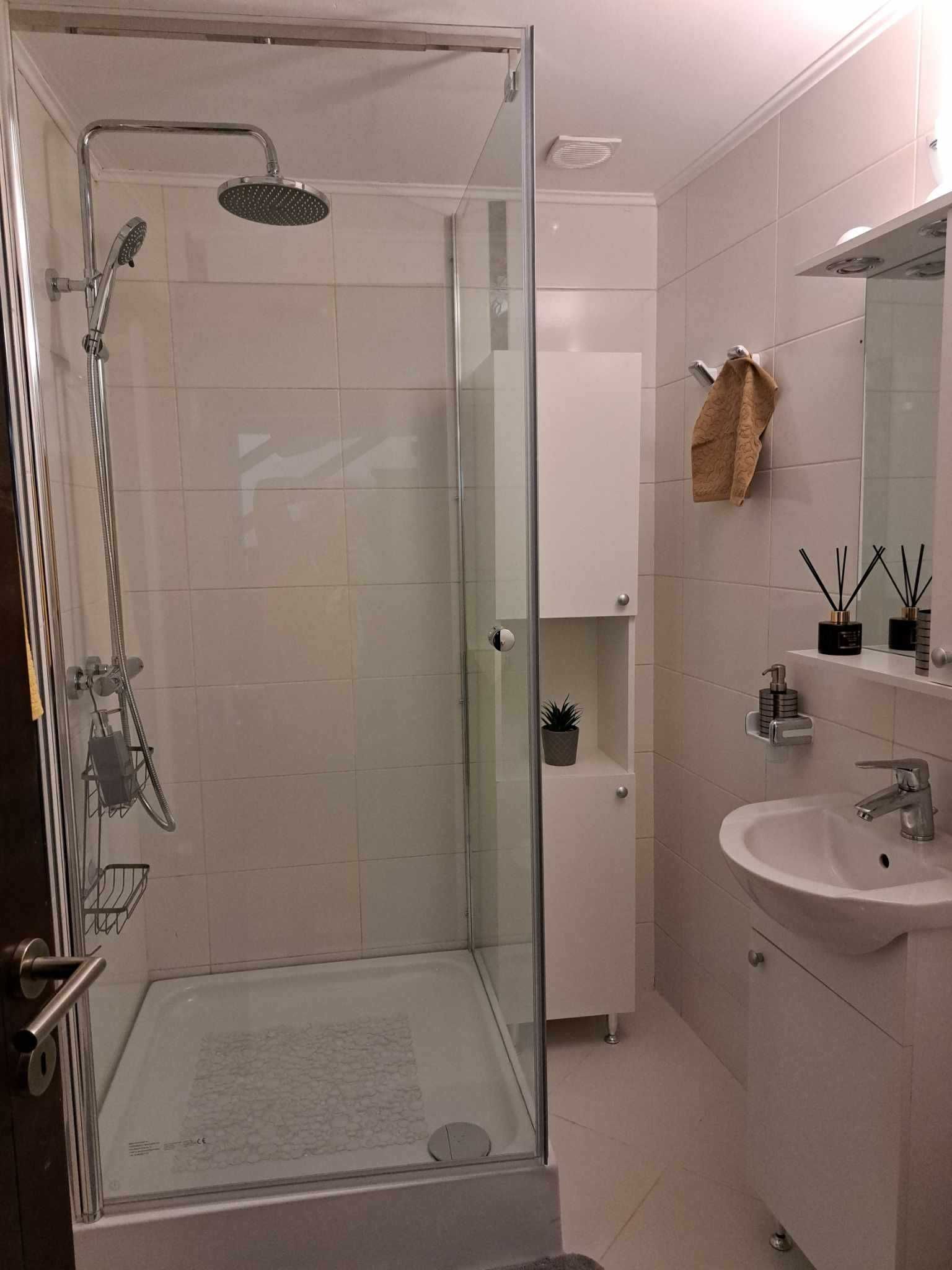 Apartament de vânzare în Centrul Vechi Brașov - Afacere la Cheie!