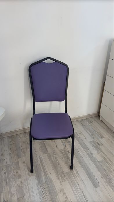 Стул в салон красоты или офис