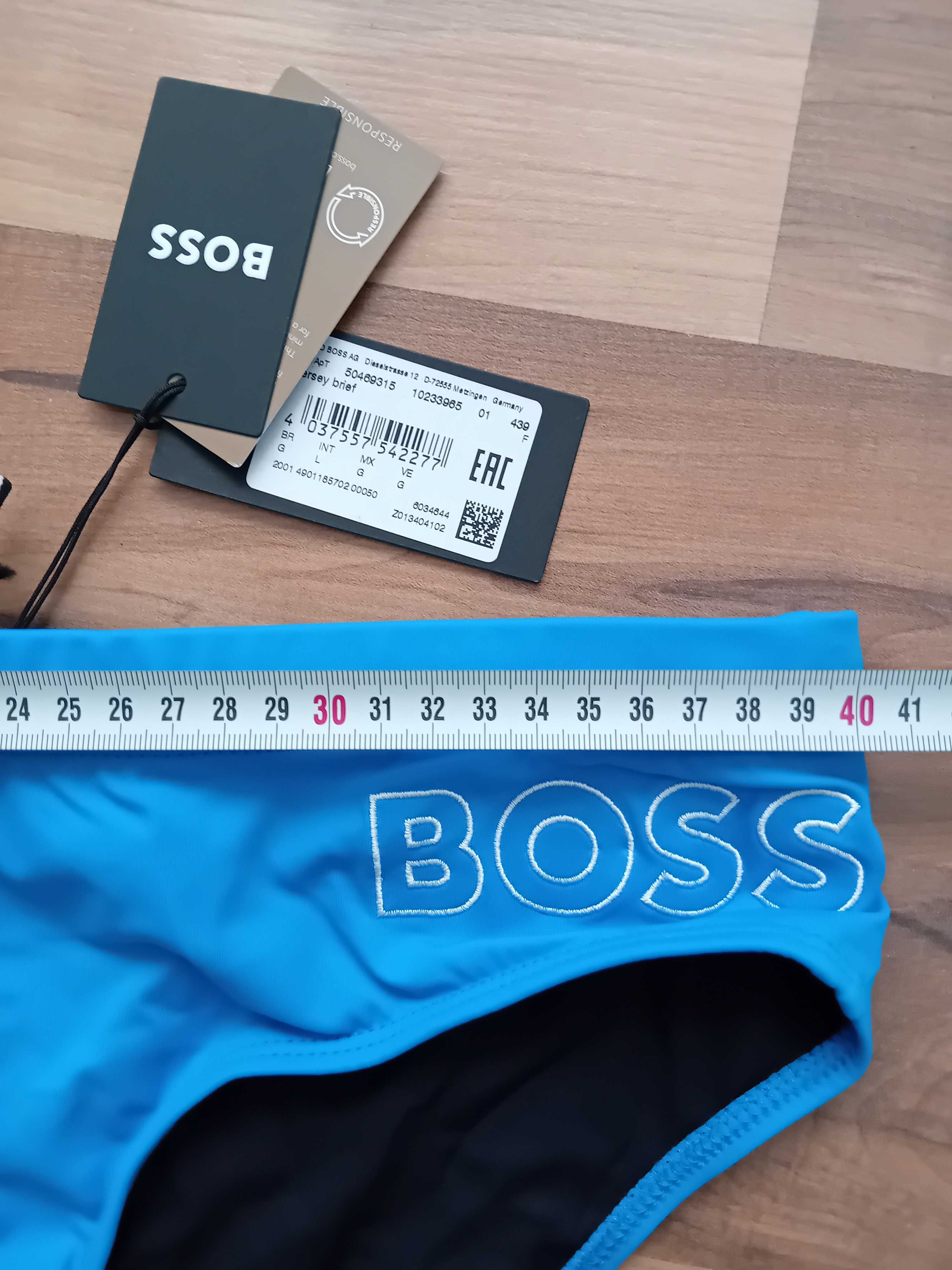 Boss L/XL бански и шорти за плаж