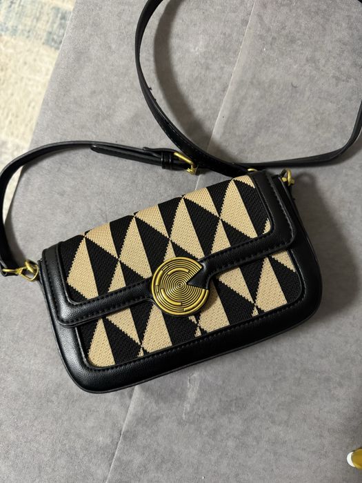 Женская сумка с двумя ремнями