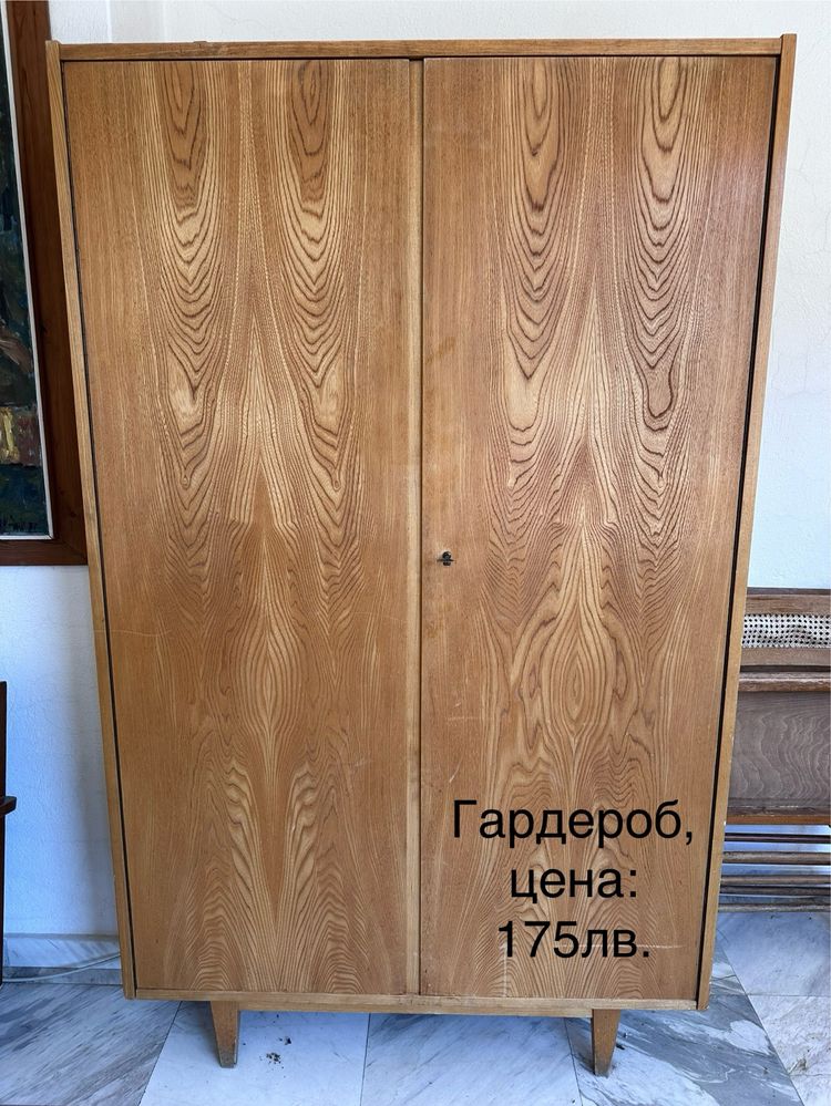 Хотелско обзавеждане