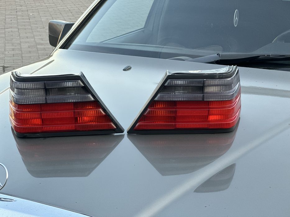Задние фонари на мерседес