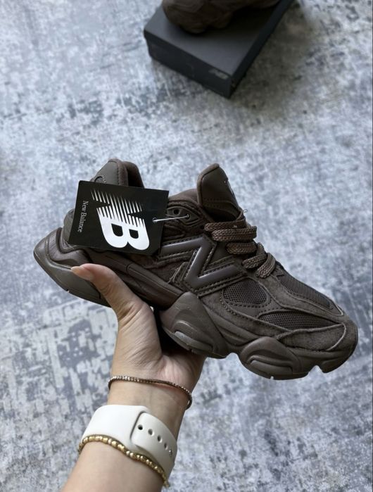 Дамски маратонки New Balance 9060 Mushroom Brown 36,37,38,39
