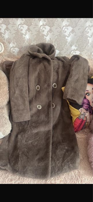 Меховая жалетка женская