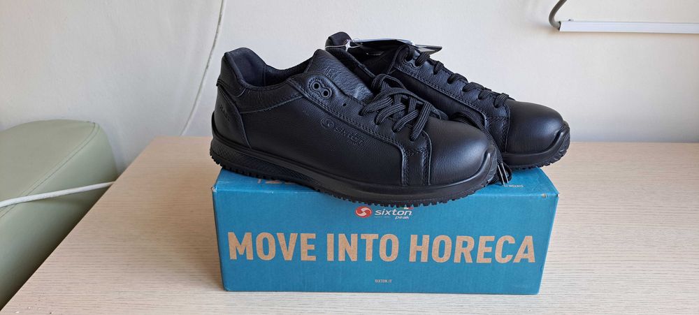 Нови защитни обувки Sixton Randa Low, 40 номер, оригинални, Италия