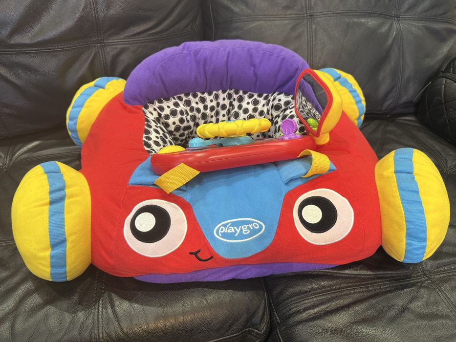 Playgro Игрален център със светлини и звуци ПЛЮШЕНА КОЛА