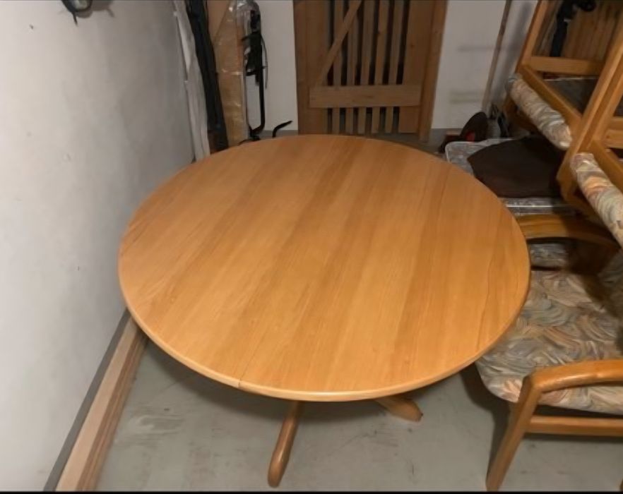 Set masă +scaune lemn masiv