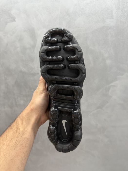 Nike air vapormax plus