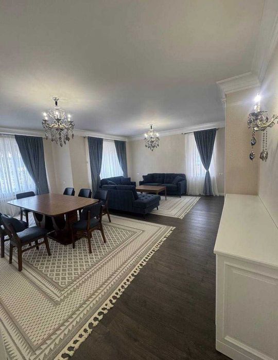 ПРОДАЕТСЯ 3/1/7 148м2 на: Ц-2  Ор.р: Алайский рынок